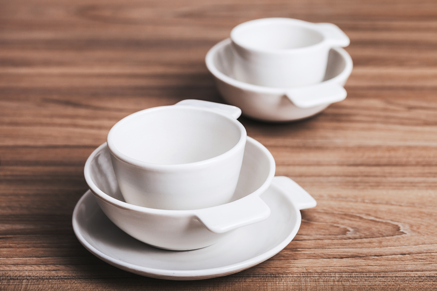najs-design-porcelain-bowl-grip-tereza-severynova-02