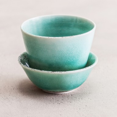 najs-design-porcelain-bowl-turquoise-tereza-severynova-05