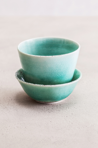 najs-design-porcelain-bowl-turquoise-tereza-severynova-05