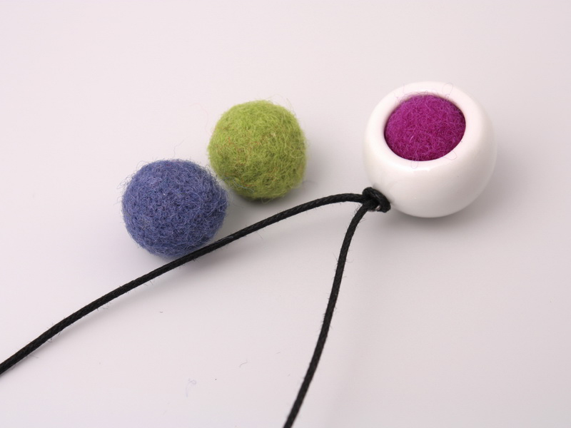 najs-design-porcelain-kulicka-ball-tereza-severynova-08