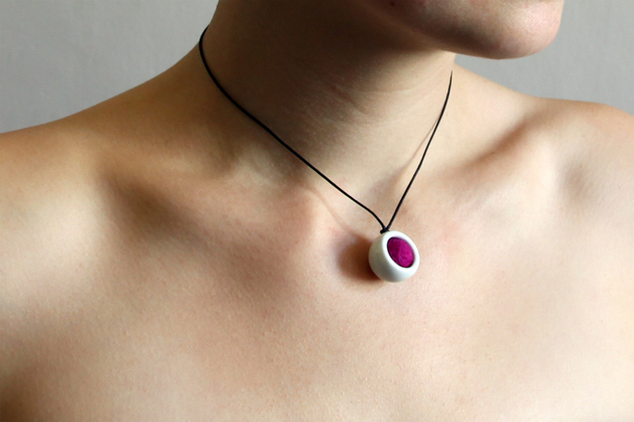 najs-design-porcelain-kulicka-ball-tereza-severynova-09