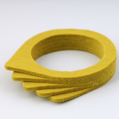 najs-felt-bracelet-structure-tereza-severynova-07